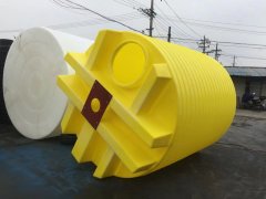 多規(guī)格塑料儲罐容器廠家供應